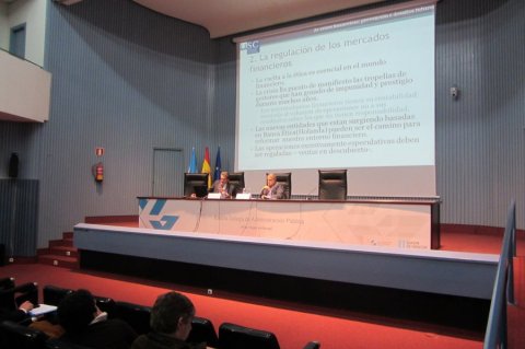 As crises financeiras: prevenci&oacute;n e desaf&iacute;os futuros - Xornadas sobre crise e reestruturación financeira